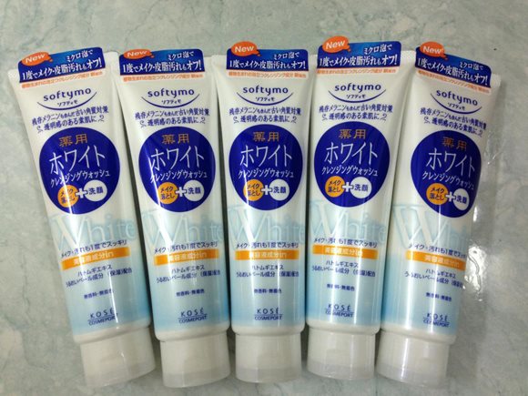 Sữa Rửa Mặt Kose Softymo Nhật Bản